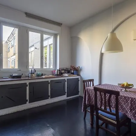 Auditorium Enchanting Apartman