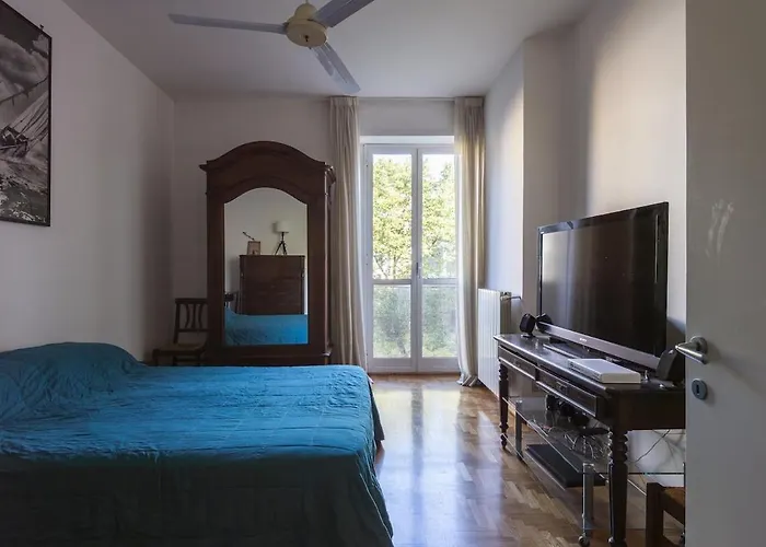 Apartment Auditorium Enchanting